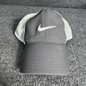 Nike Dri-FIT Golf Cap Hat Gray White Mesh Flex Fit Men's One Size Fits Most
